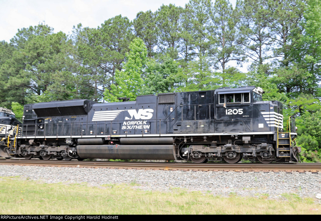 NS 1205